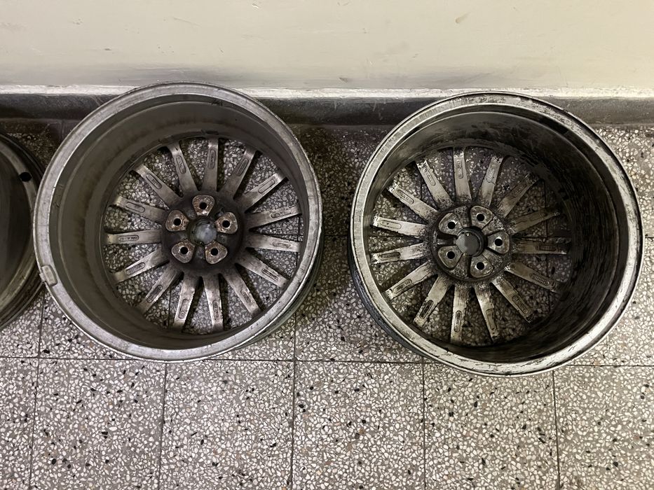 Продавам Джанти Speedline 17” 5X98