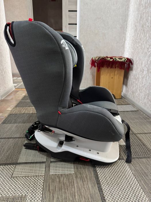 Продам Автокресло