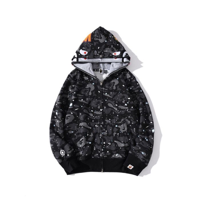 Продается Худи унисекс. На подростка.Производство: Япония. Бренд: Bape