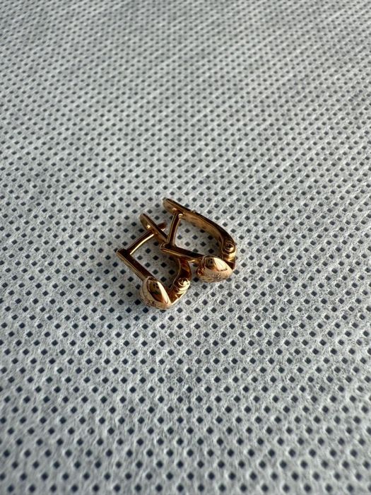 Серьги золотые сердечки и серьги продергушки