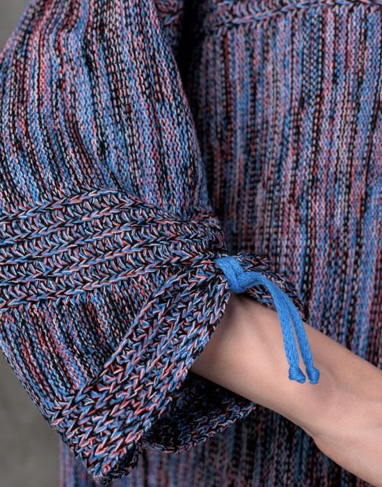 Продам свитер, свитшот.