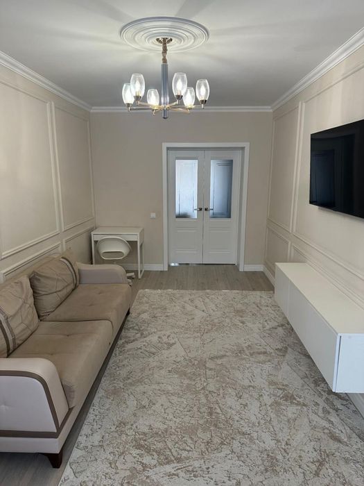 Продам 3 комн квартиру на Батысе