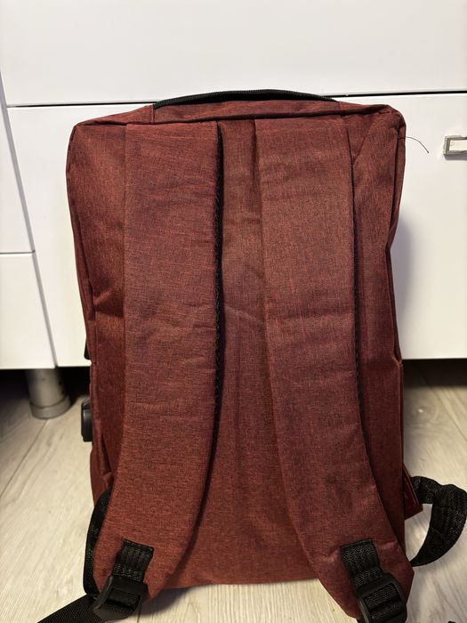Rucsac cu port usb