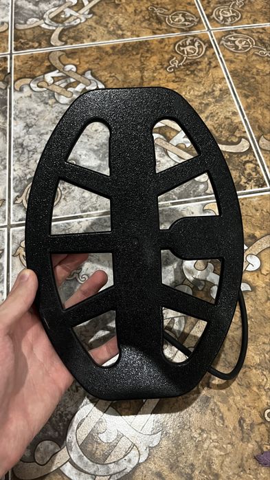 Металлоискатель Vanquish 440