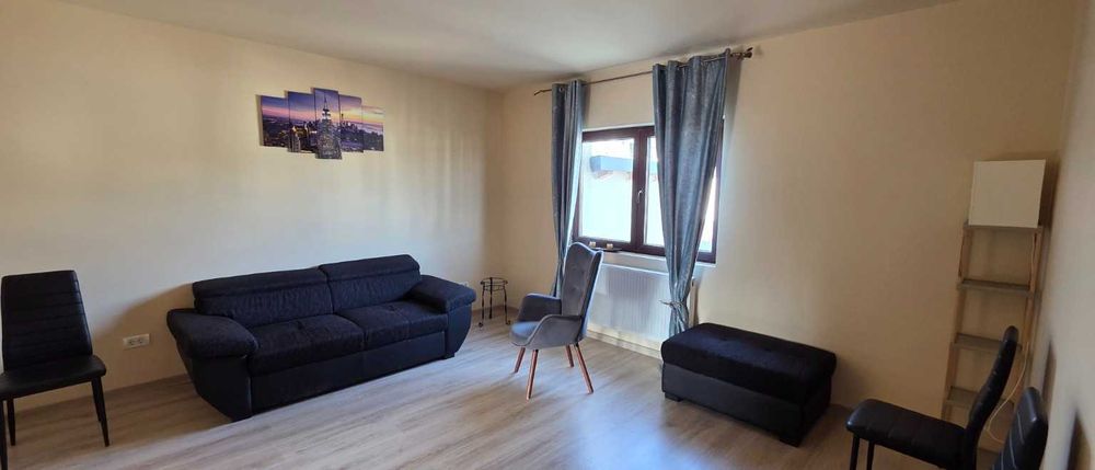 Inchiriez – apartament 3 camere/spațiu comercial cu mansardă și parcare, Valea Adâncă, str. Bazei nr. 14