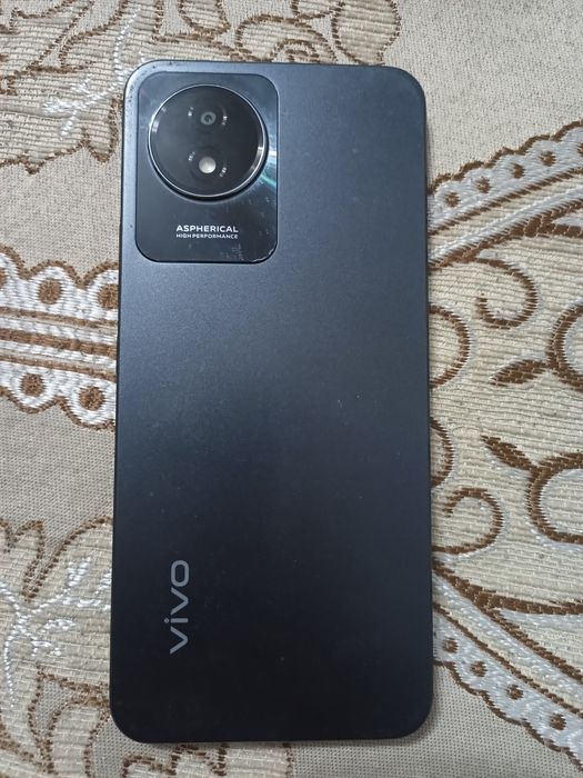 Смартфон VIVO V2254