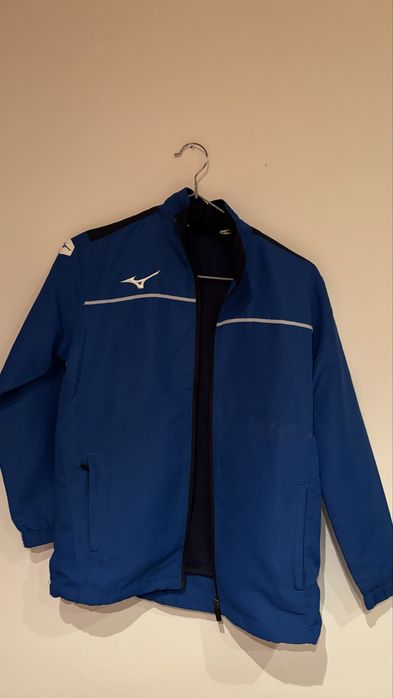 Детски суичъри, горнища и якета