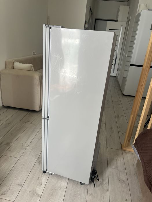 Продам холодильник в отличном состоянии