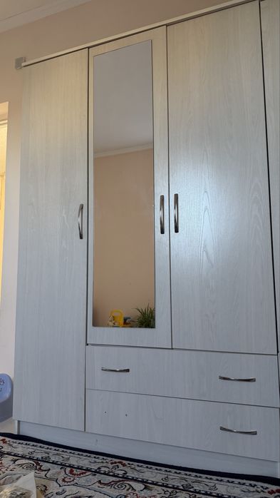Продам шкаф в хорошем состоянии