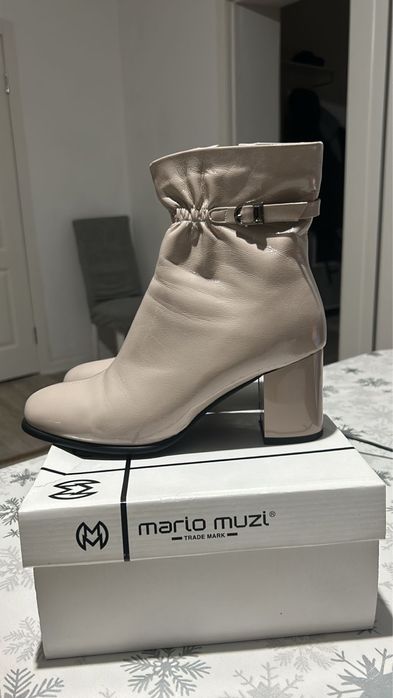 Продам осений обувь