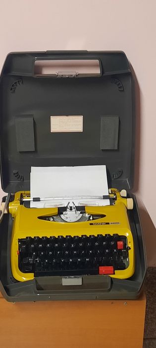 Mașină de scris Prasident super de luxe impecabilă