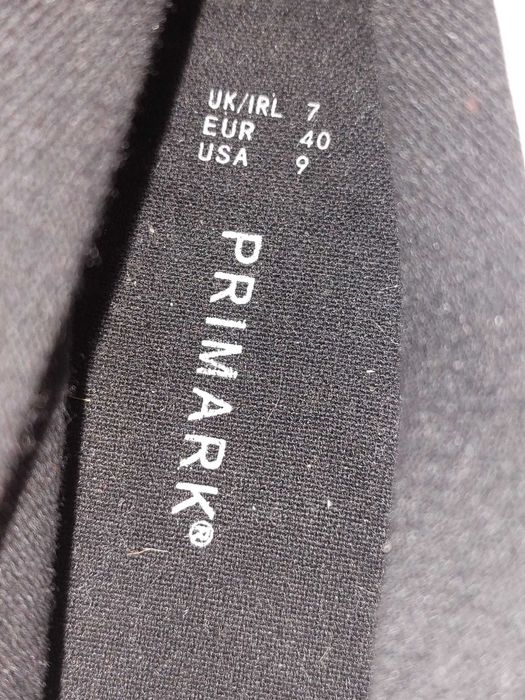 Tenisi Primark  noi cu eticheta