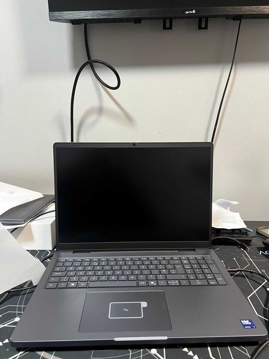 Laptop Dell PRO MAX 16 Plus / Ultra 7 265HX / 64 GB DDR5 / RTX 4000 PRO Blackwell 16GB DDR7 / Factura / Nou * Krom Amanet Margeanului *