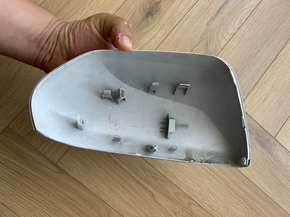 Крышка зеркало камри 70