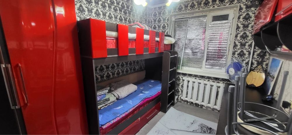 Детский гарнитур б/у