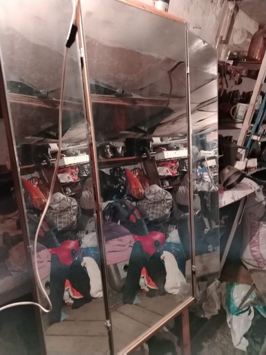 Продам   зеркало