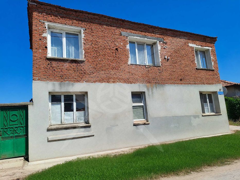 Къща с .Конуш 108255