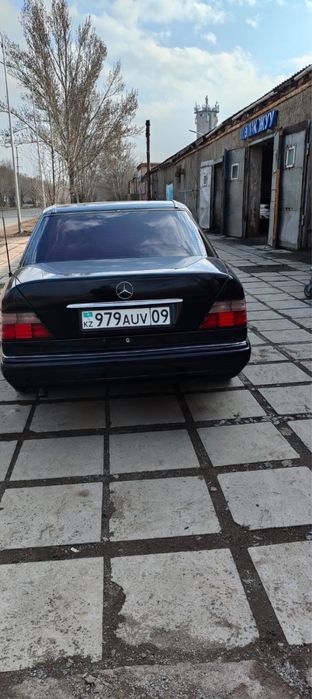 Продается Меоседес Е220