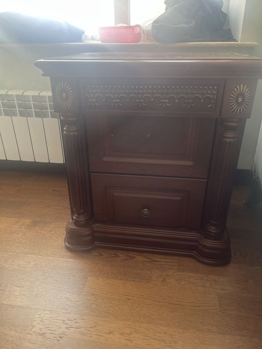 Продам спальный гарнитур