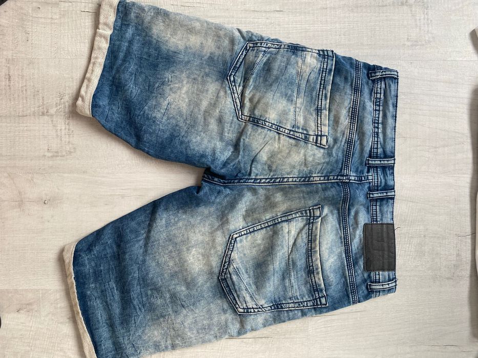 Къси дънкови панталони и тениска Moncler