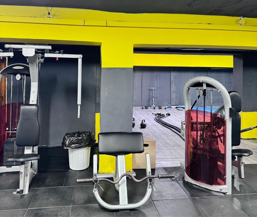 Срочно продам фитнес зал.