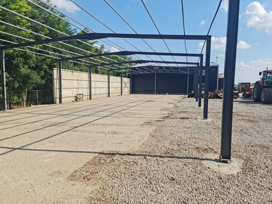 Vand Hala Metalica cu panouri sandwich completa la gata