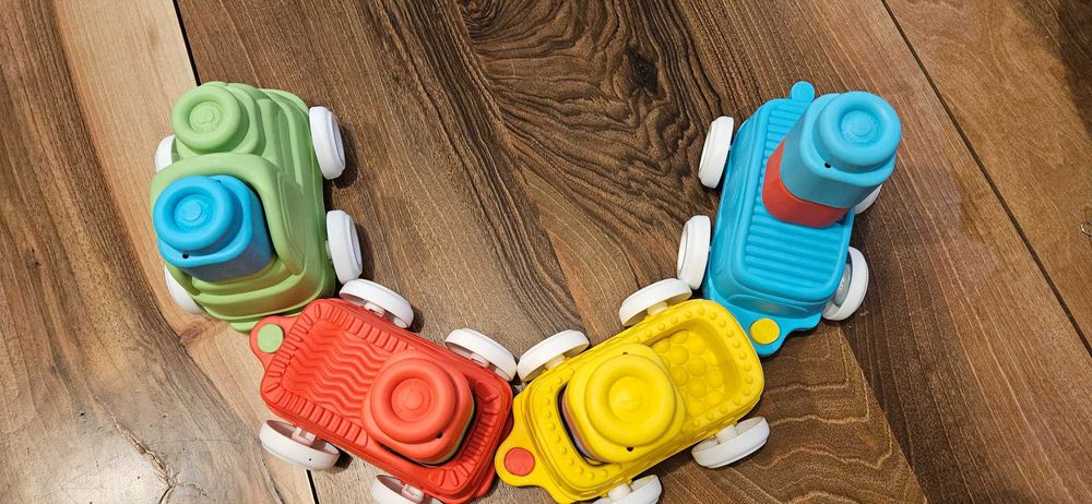 Бебешки играчки Clemmy soft touch and play