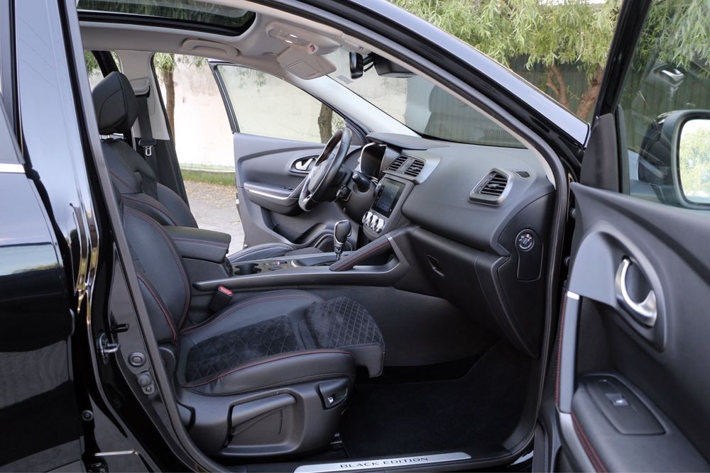 Renault Kadjar 1.3 tde Full Led Panorama cutie automata BLACK EDITION + BOSE