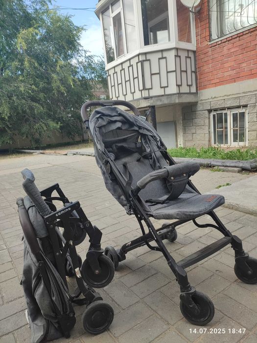 Продам прогулочные коляски бу