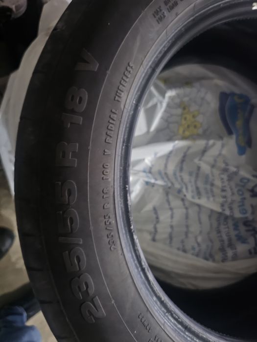 Anvelope vara  255 / 55  R 18