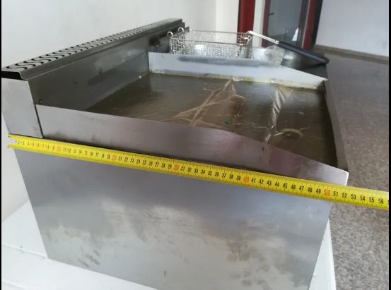 1.Газов фритюрник Нов комбениран със скара гладка плоча 2 в 1. Профес