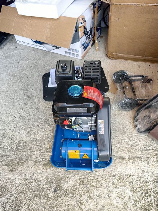 Моторна трамбовка / виброплоча Scheppach HP1900S /