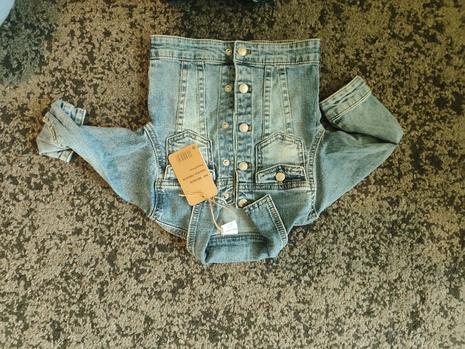 Ново дънково яке Newness