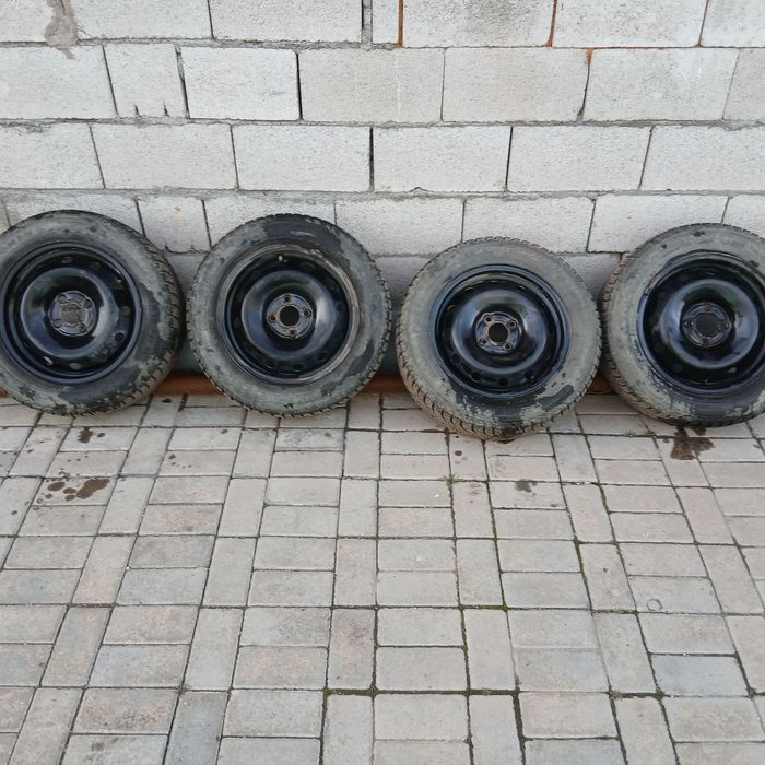 Продам колеса R15  с дисками