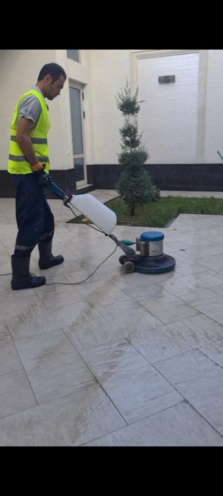 Мойка и чистка брусчатки