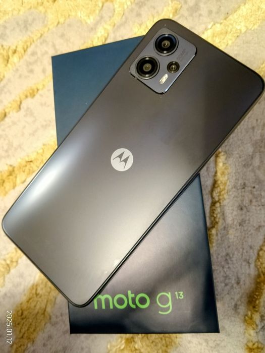 Motorola G13  като нов