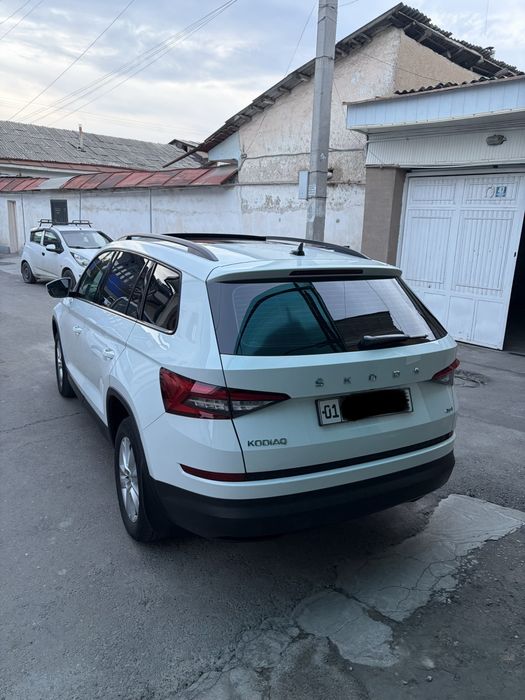 škoda kodiaq 2021 год 5мест