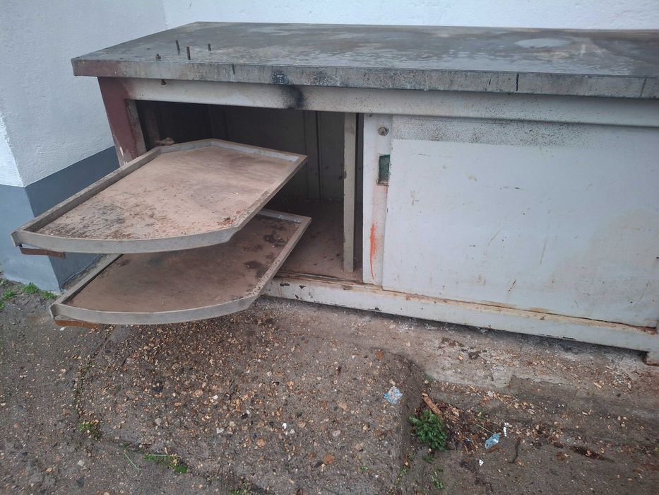 Шлосерска маса тезгях