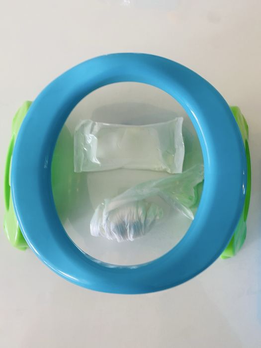Baby Plus портативно гърне и адаптер за тоалетна 2 в 1 – 15+ месеца