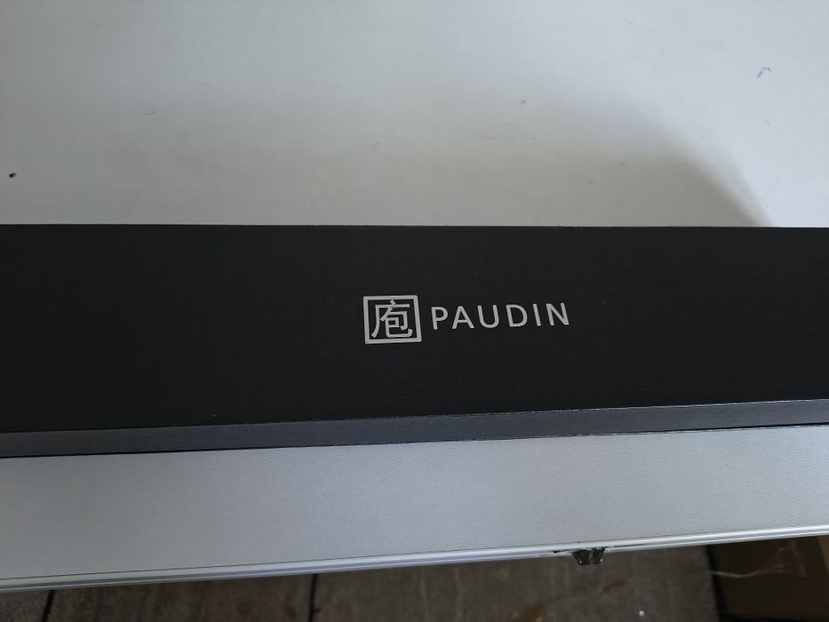 Vând cuțit profesional Paudin