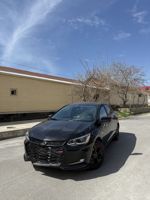 Срочно оних red line сотилади