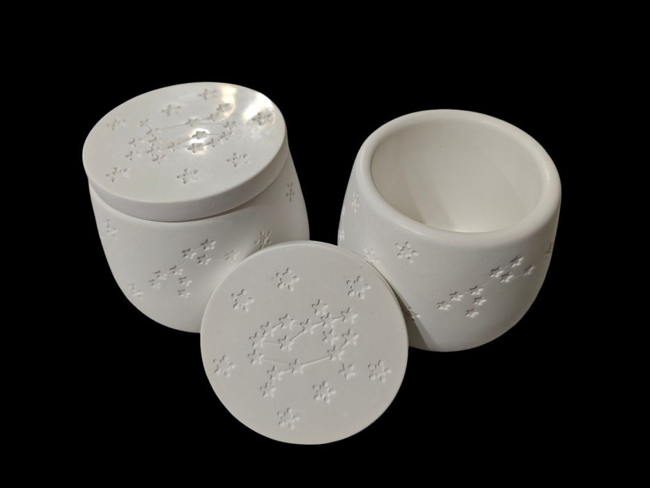 Керамични кашпи различни модели