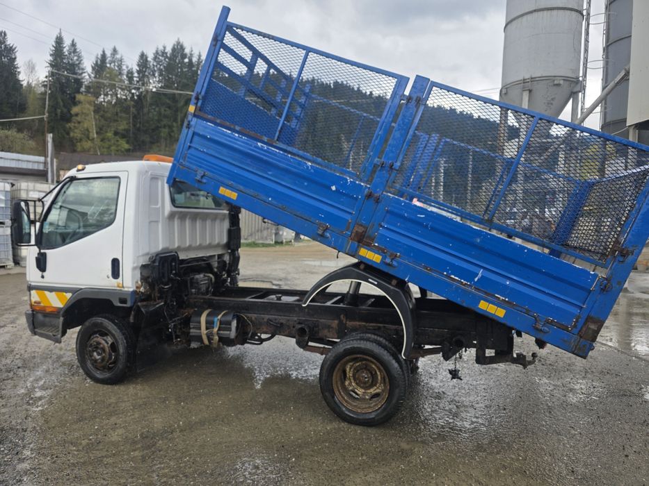 Mitsubishi Canter