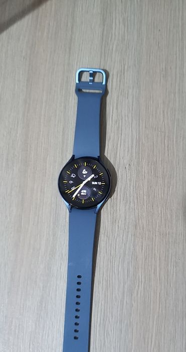 Продам часы Samsung