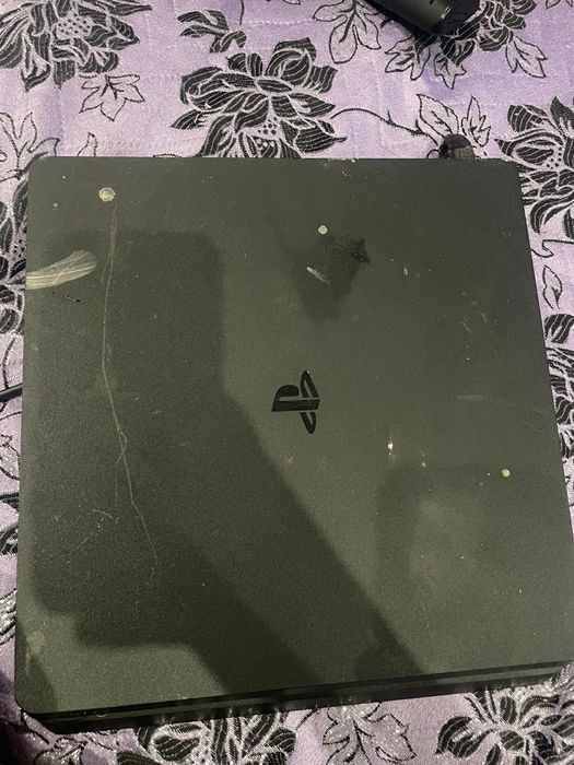 Ps 4 и още не са го спрели