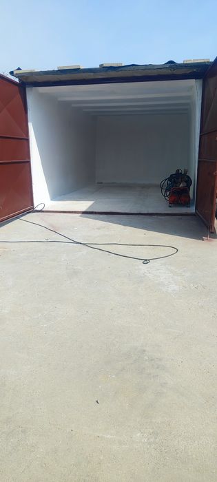 Давам под наем Гараж Горна баня