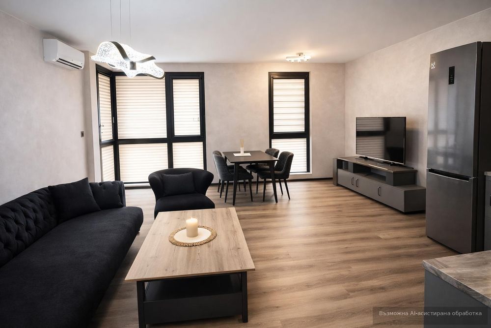 Дава се под наем Тристаен апартамент в Пловдив, Център - 90 кв.м за 1196.97 € - Снимка #1