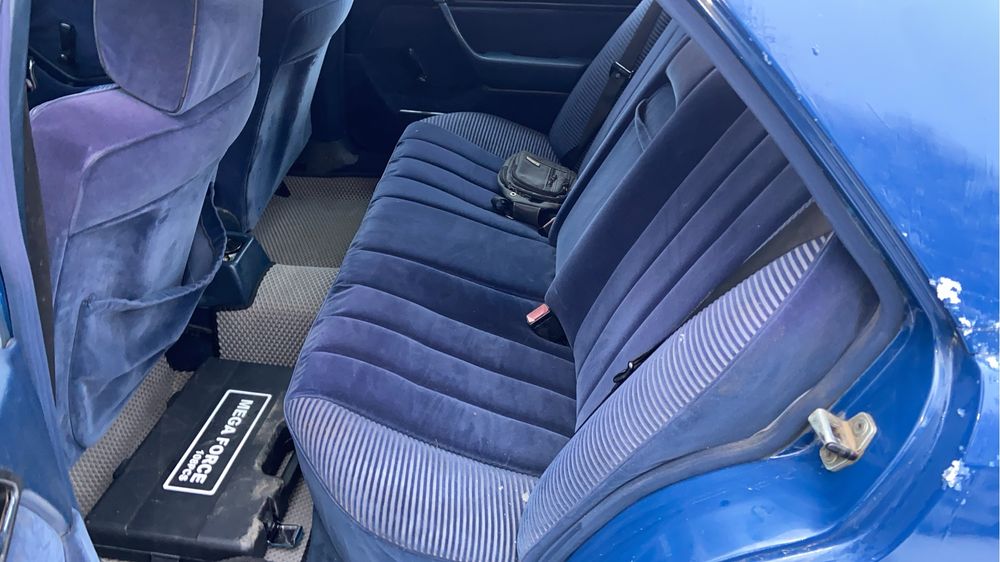 Продам мерседес 124