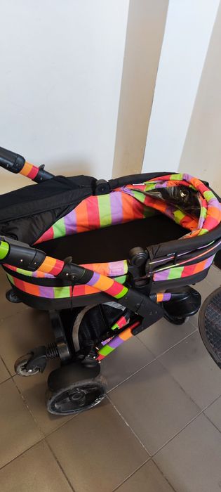 Коляска с подставкой