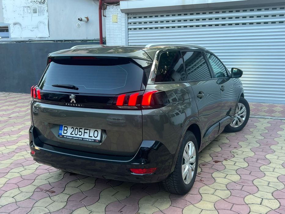 PEUGEOT 5008  7 locuri cutie automata  Accept variante auto